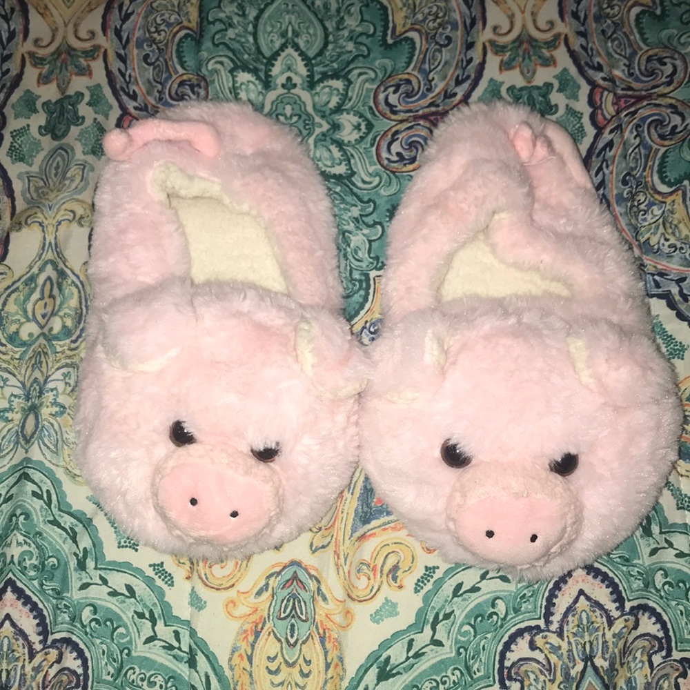 Pig slippers